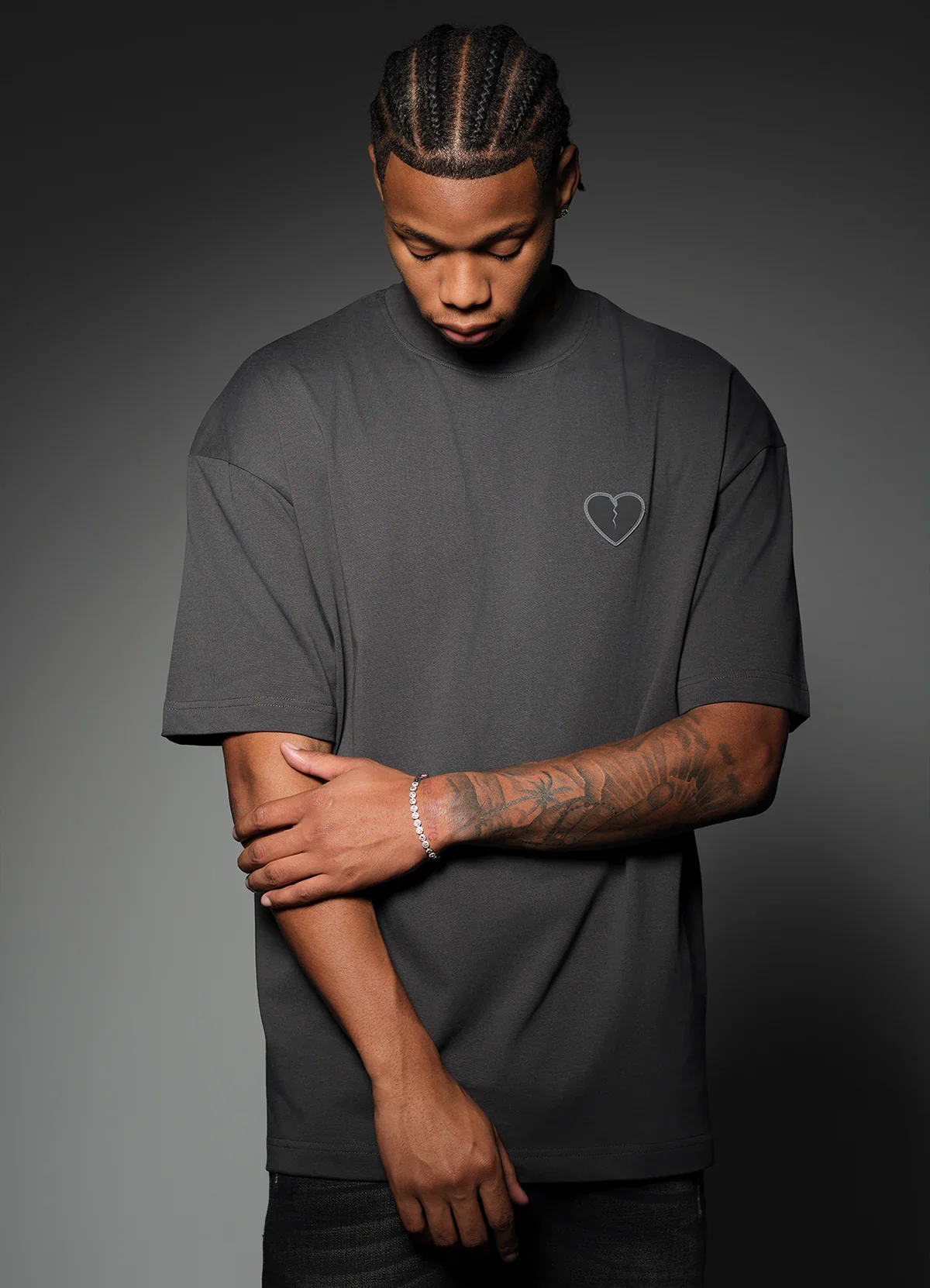 BILLION AND BEYOND - BASIC TEE - CARBON - Image 3