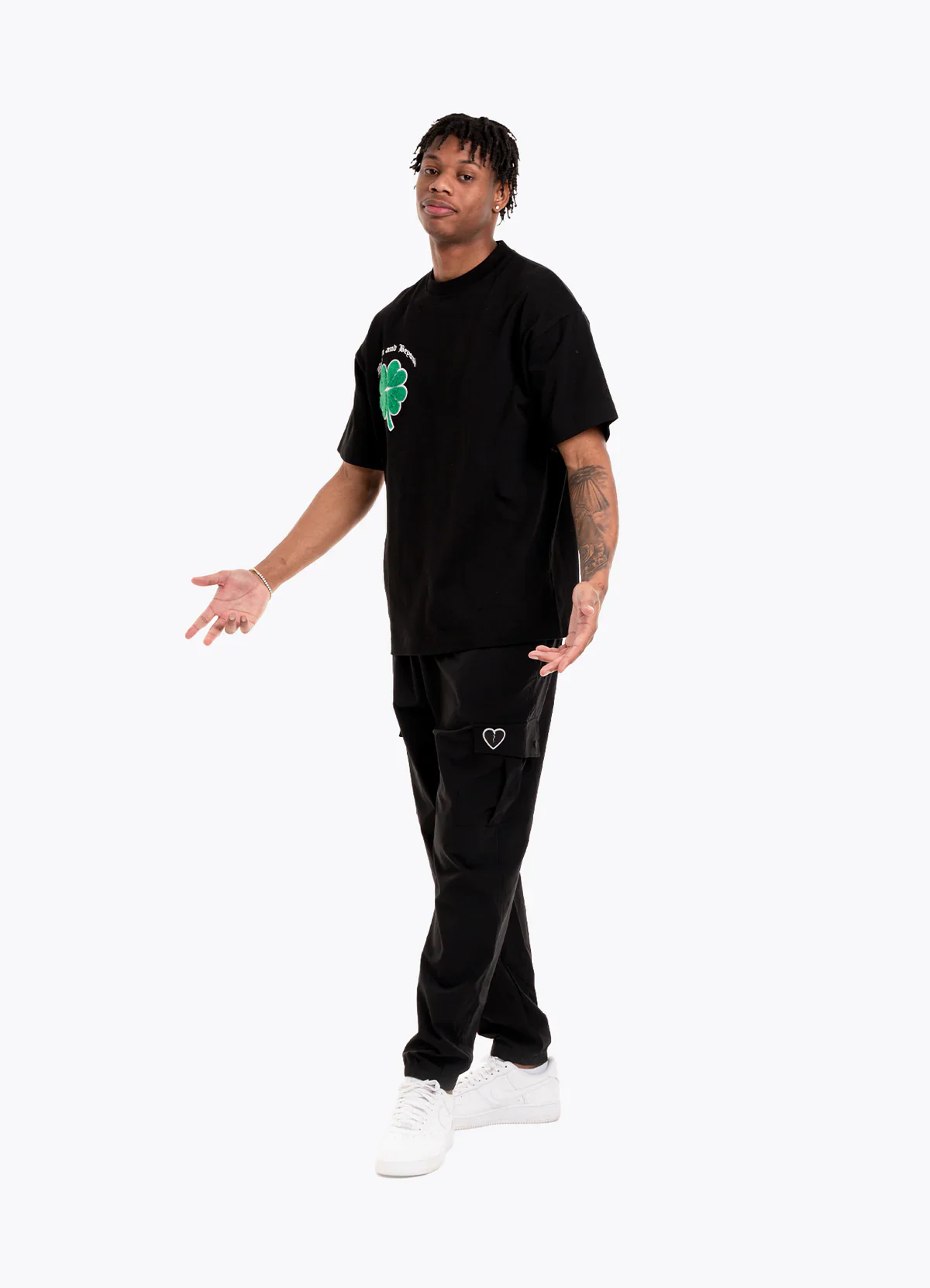 BILLION AND BEYOND - LUCKY TEE - BLACK - Image 3