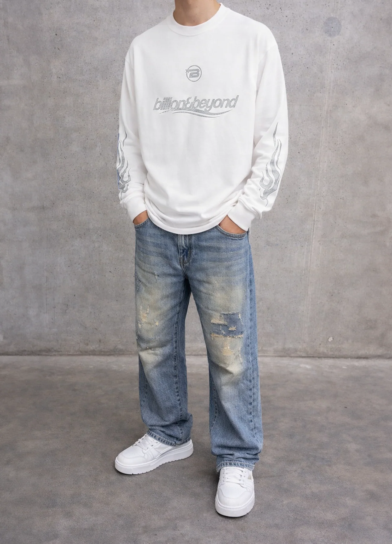 BILLION AND BEYOND - WAVE LONGSLEEVE - WHITE - Image 2