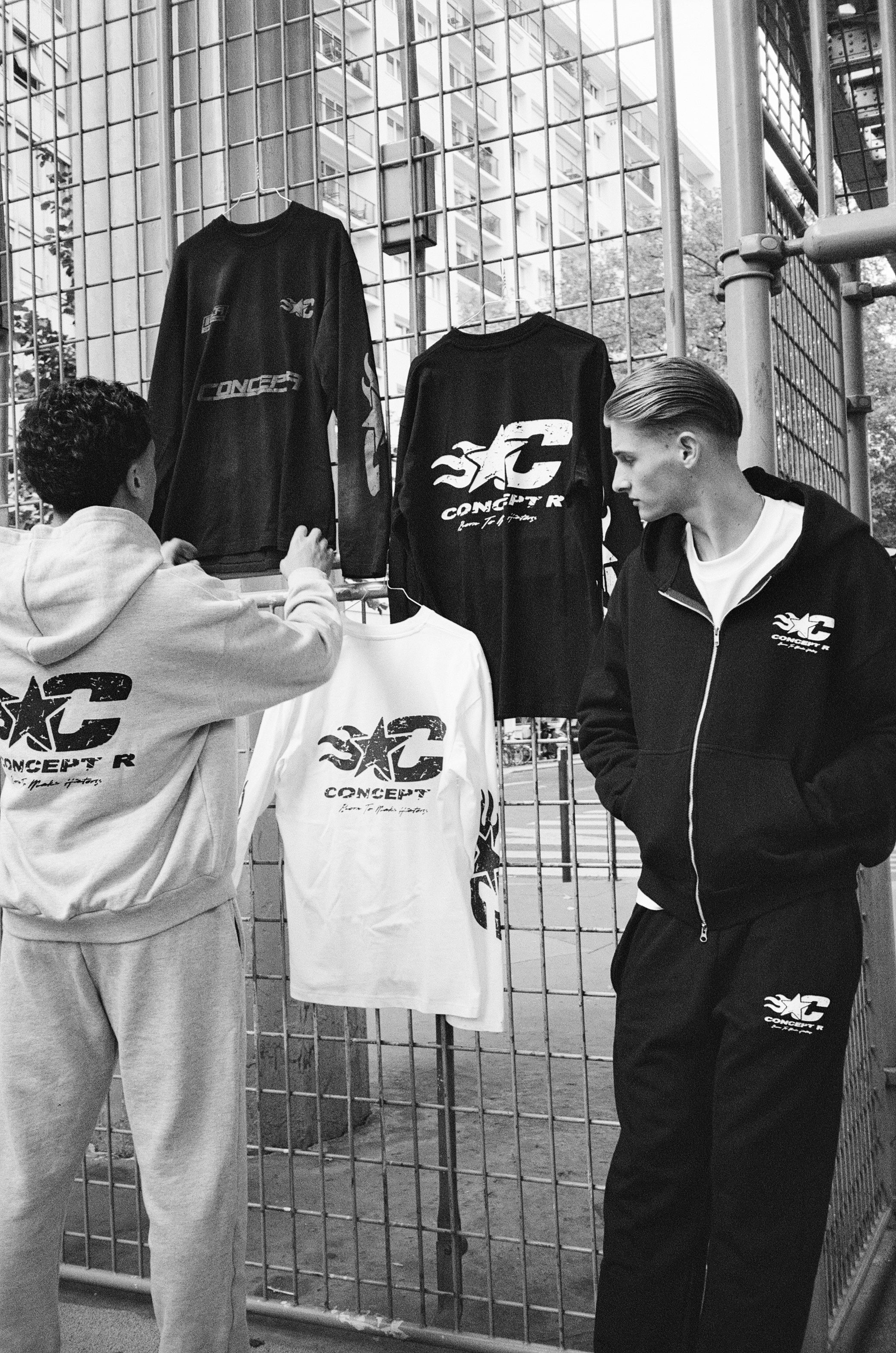 CONCEPT R - BORN TO INSPIRE LONGSLEEVE - BLACK - Image 3