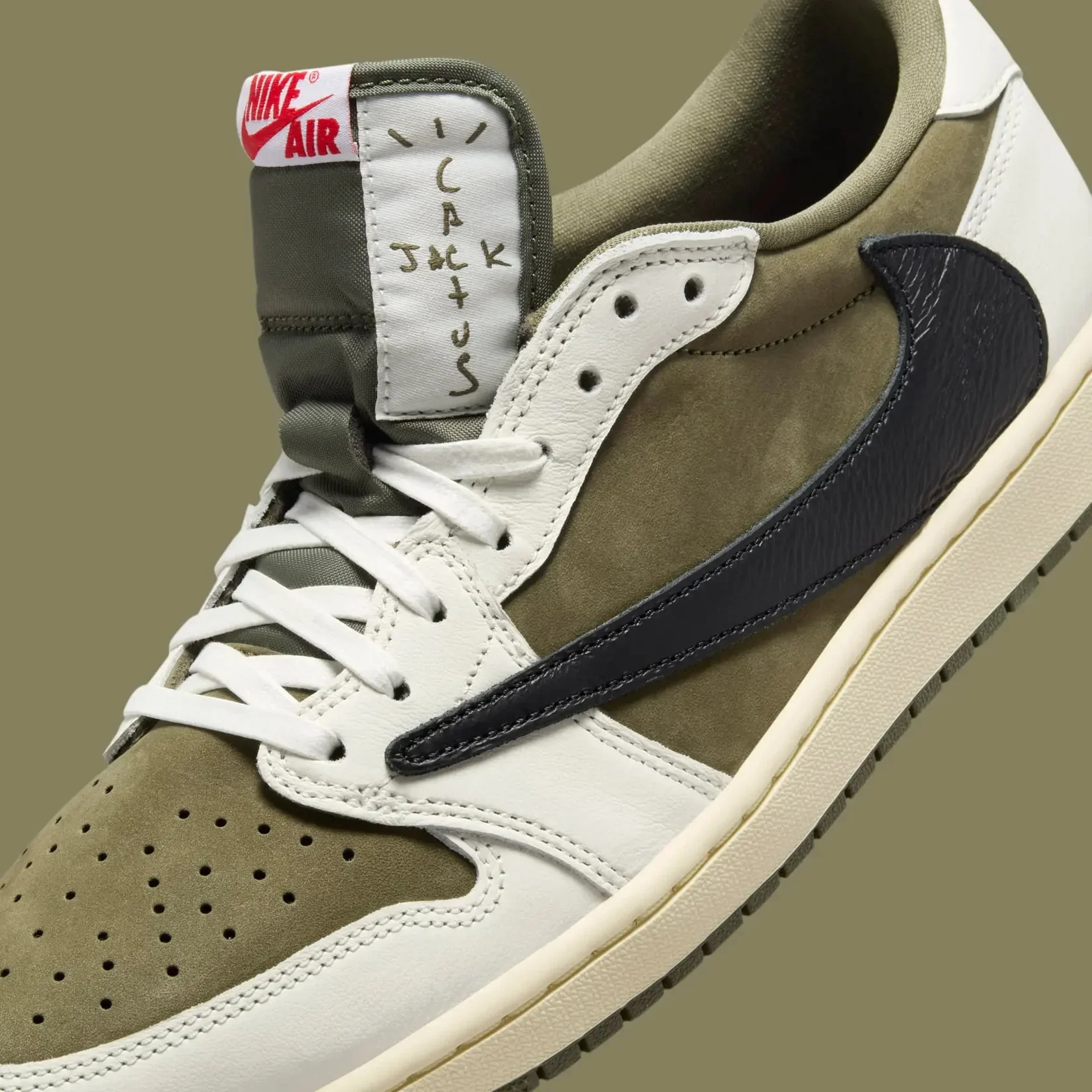 JORDAN 1 RETRO OG SP LOW TRAVIS SCOTT MEDIUM OLIVE - Image 7