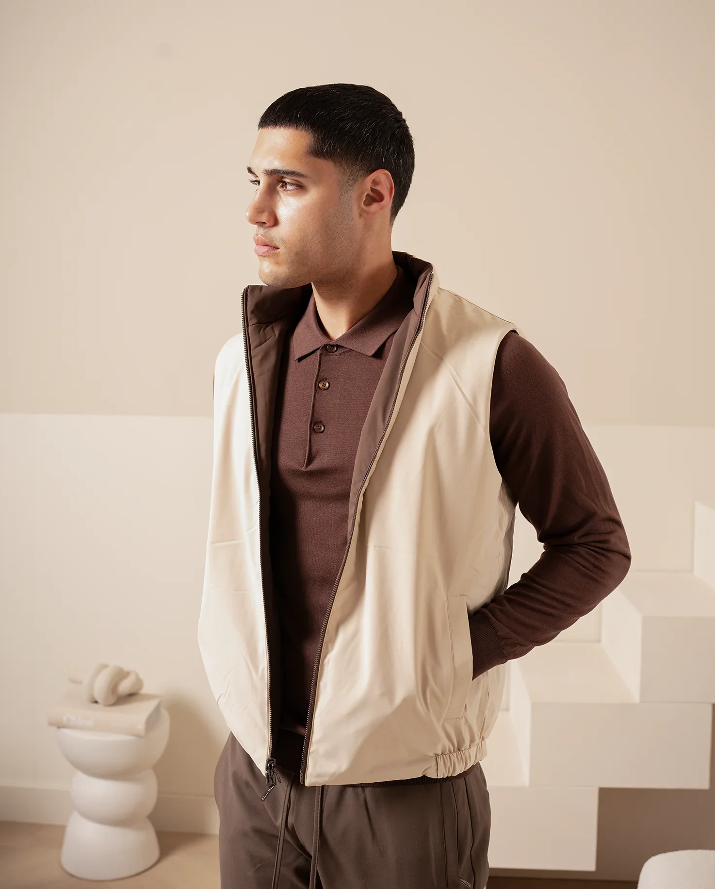 RIMA - REVERSIBLE VEST - EBONY/BEIGE - Image 10