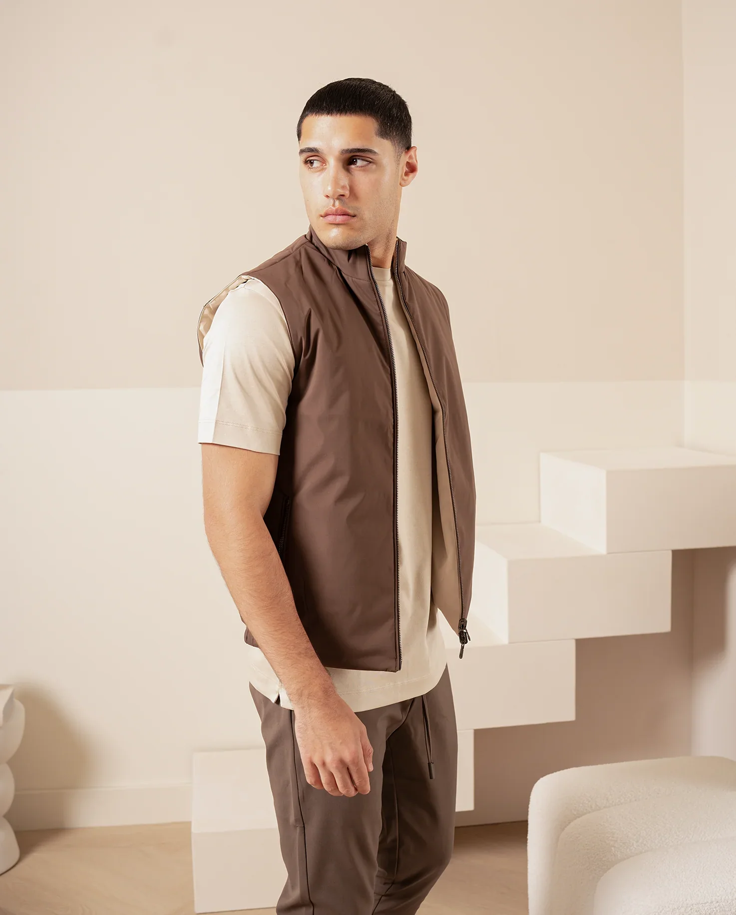 RIMA - REVERSIBLE VEST - EBONY/BEIGE - Image 3