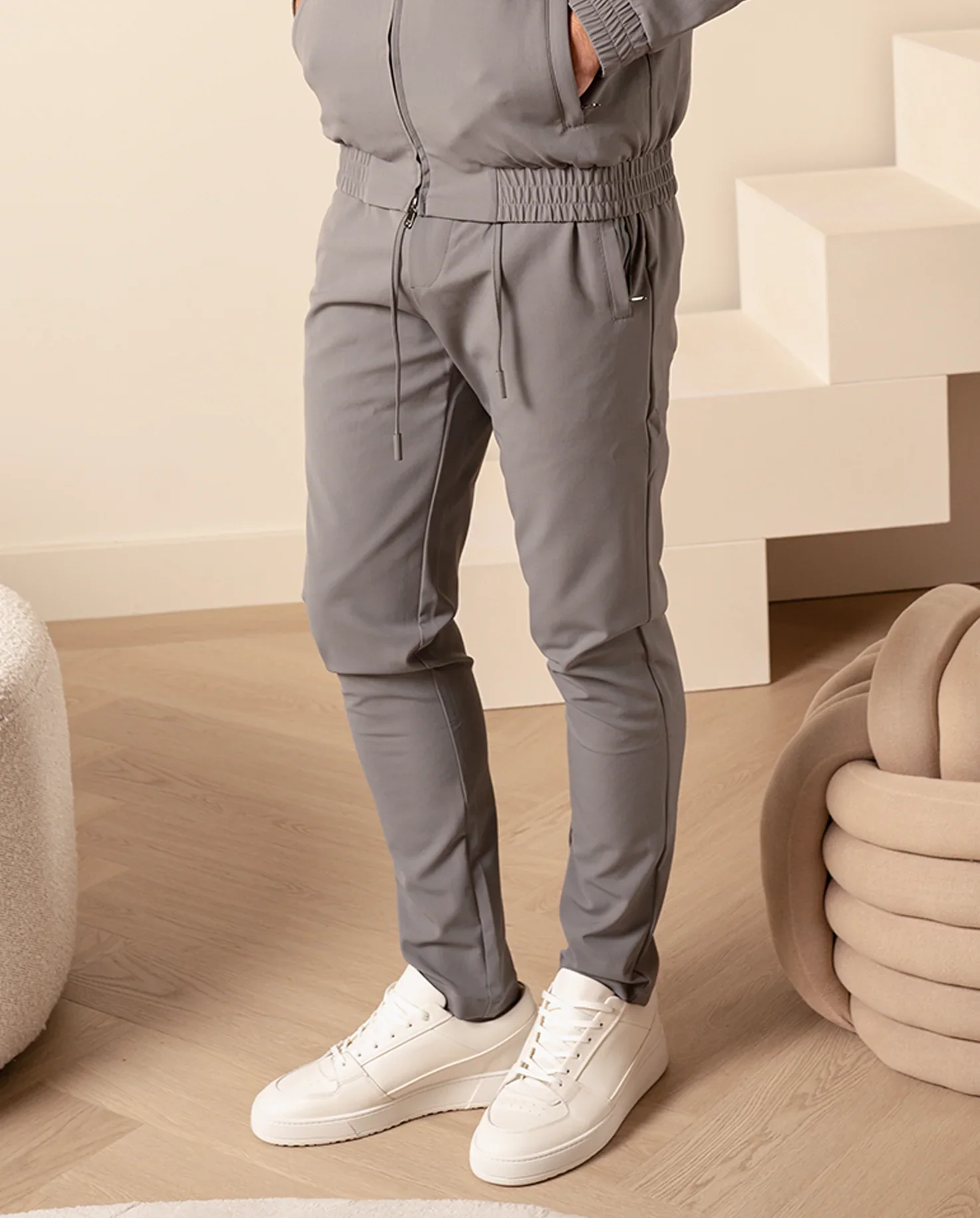 RIMA - TECH TROUSER - GREY - Image 2