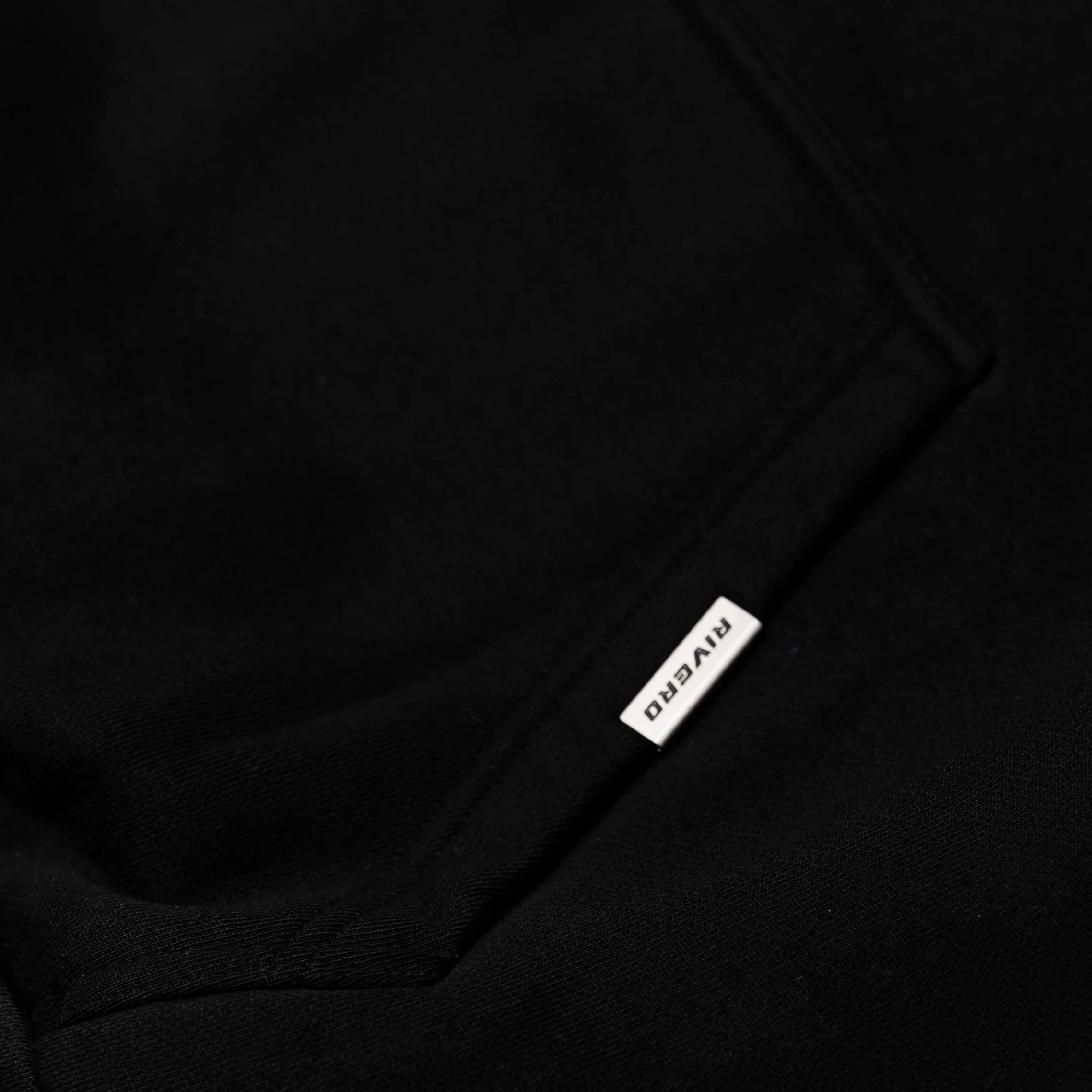 RIVERO - FRAYED ECHO HOODIE - BLACK - Image 4