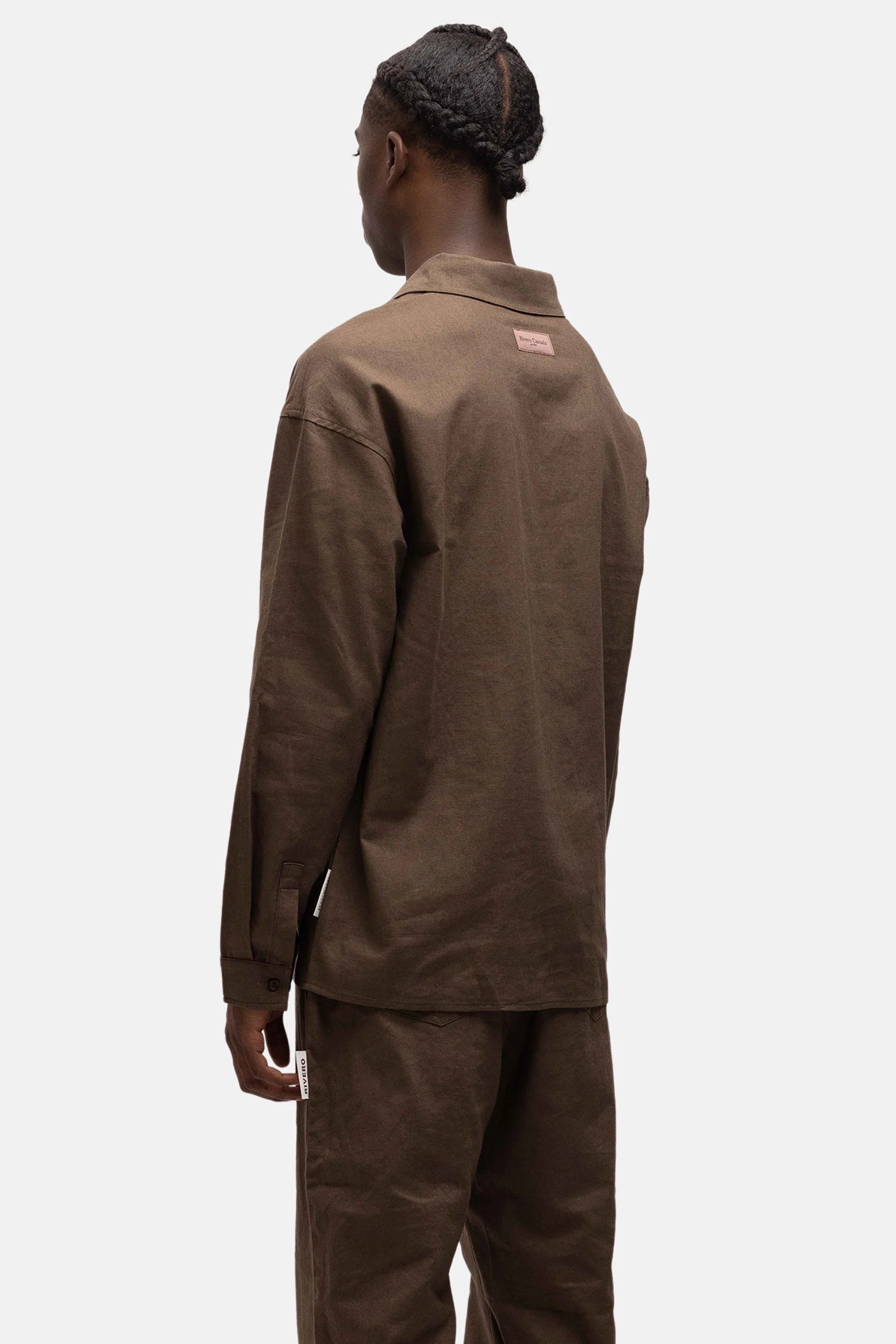 RIVERO - LINEN SHIRT QUARTER BUTTON BROWN - Image 5