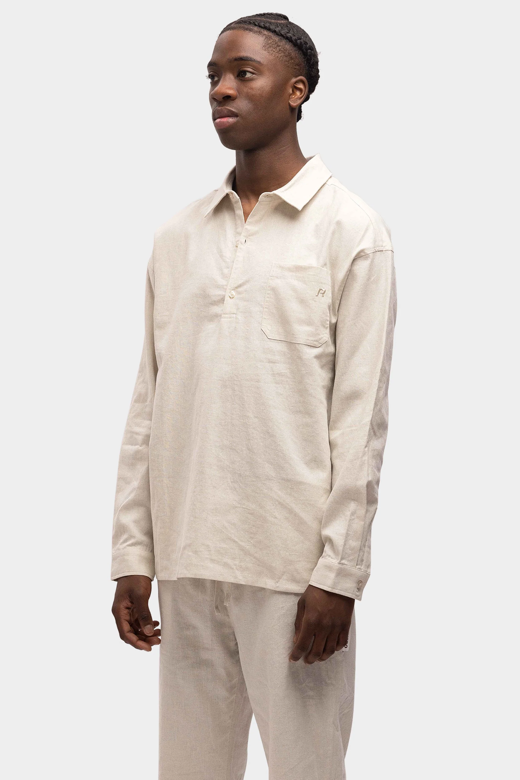 RIVERO - LINEN SHIRT QUARTER BUTTON SAND - Image 4