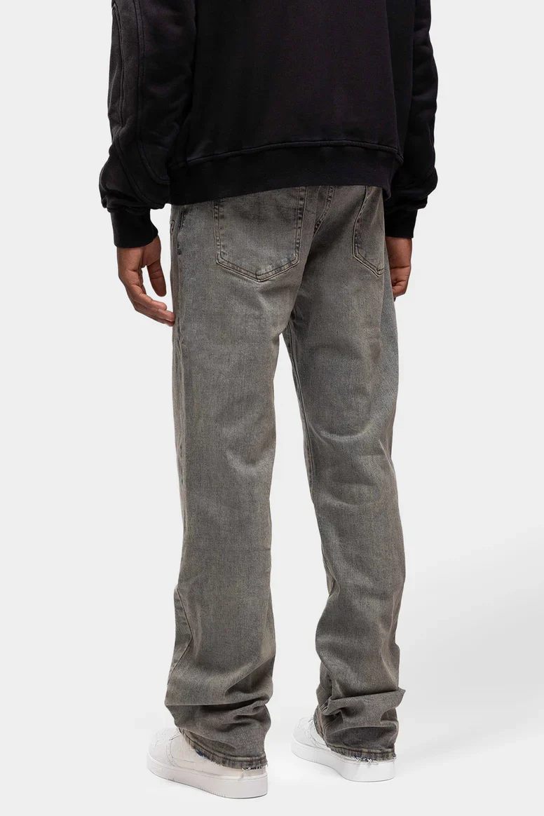 RIVERO - RELAXED VINTAGE WASHED EMBOSSED DENIM JEANS - Image 3