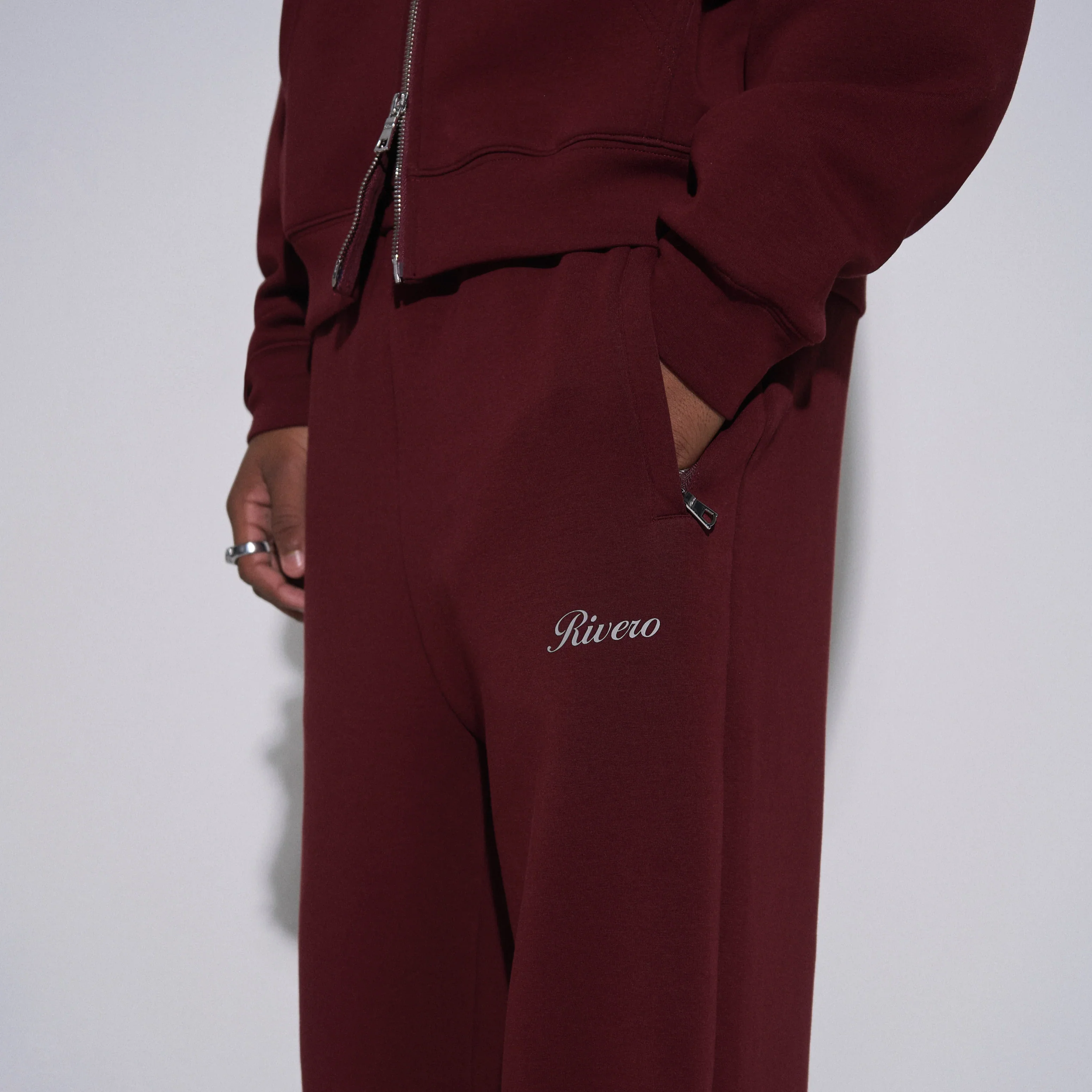 RIVERO - SCUBA JOGGER MAROON - Image 4