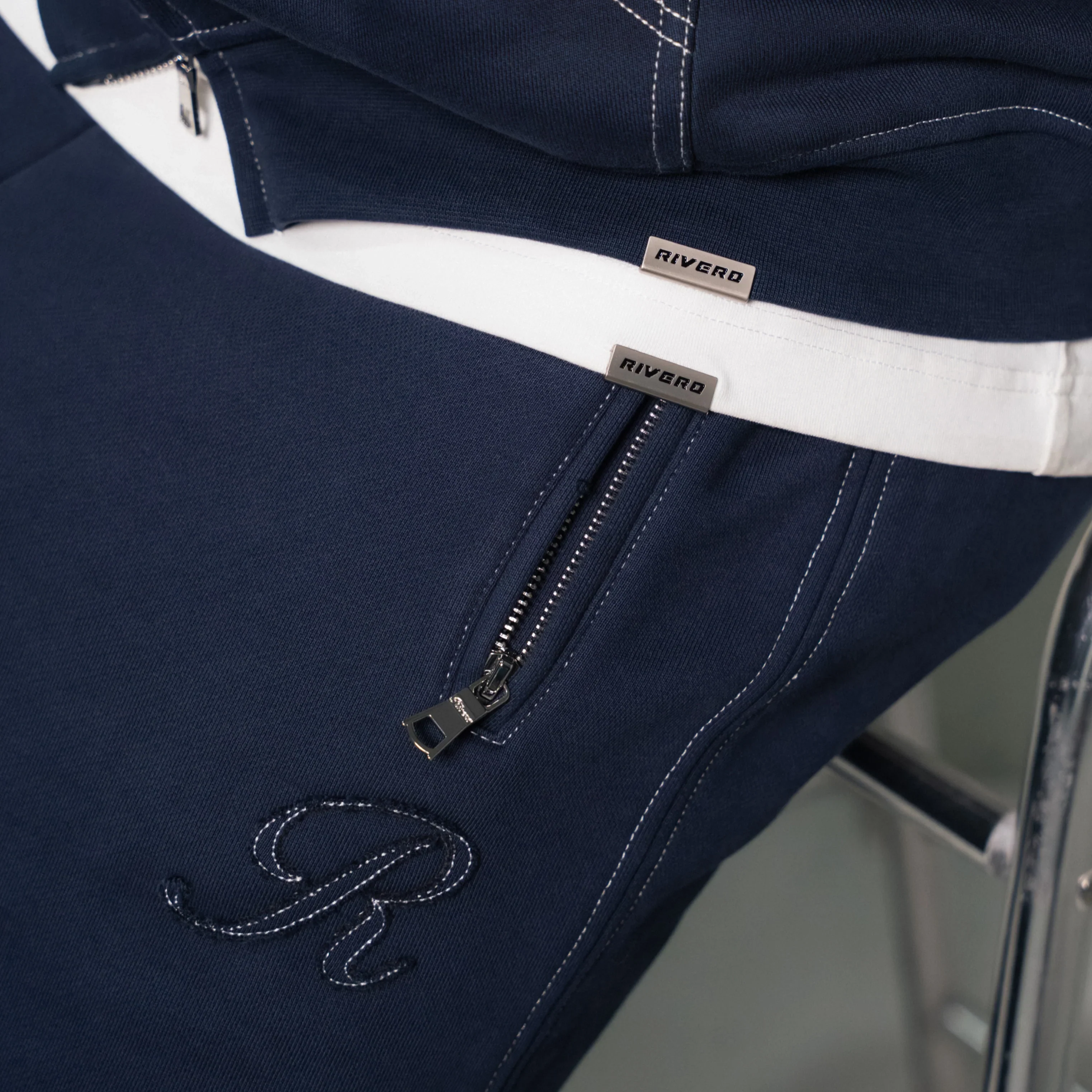 RIVERO - SEAMS ZIP JOGGER - NAVY - Image 3