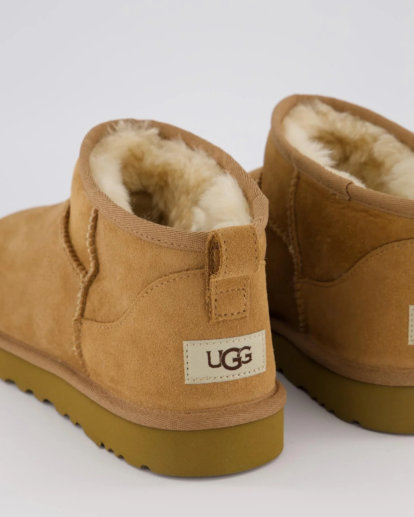 UGG - CLASSIC ULTRA MINI BOOT CHESTNUT - Image 5