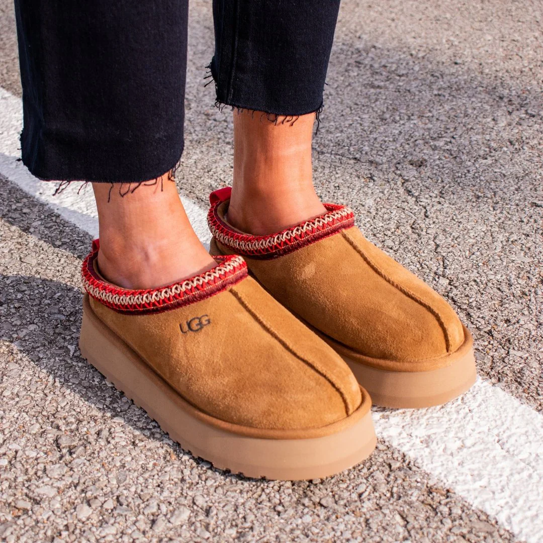 UGG - TAZZ SLIPPER CHESTNUT - Image 5