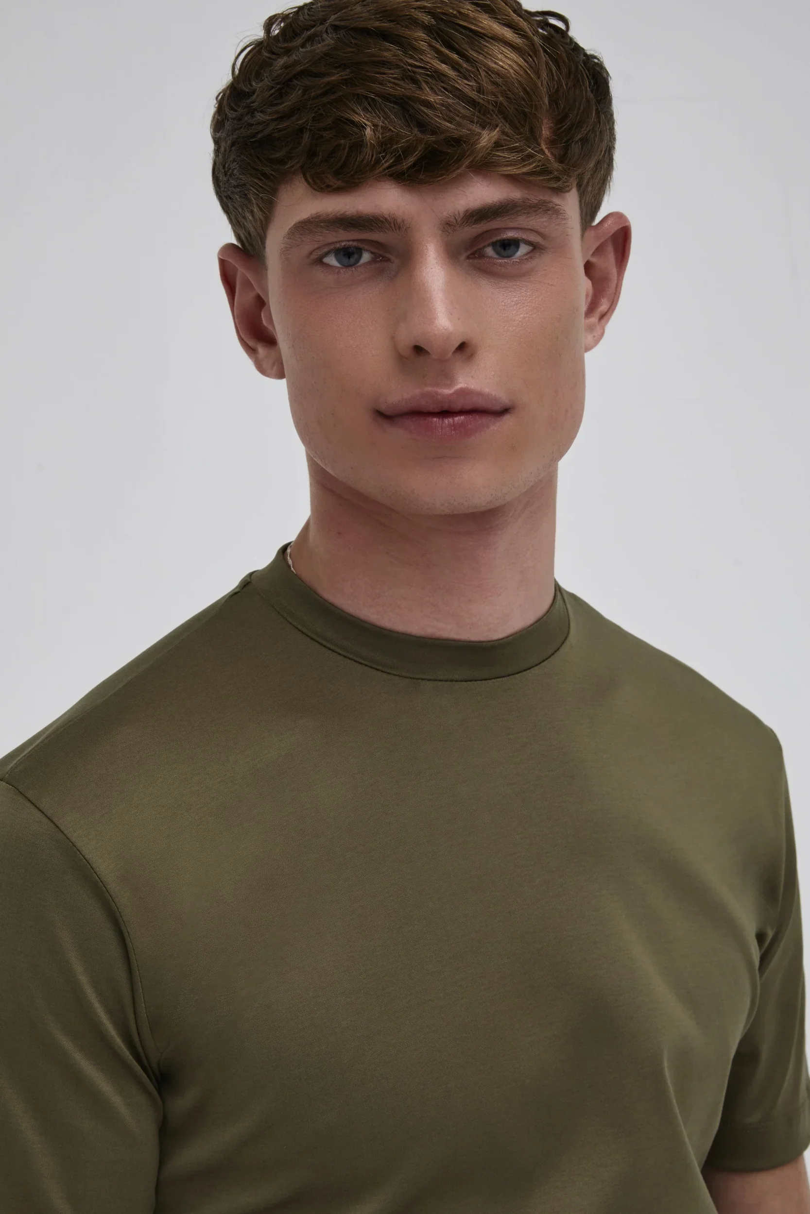 VALENZA - INTERLOCK SUPIMA T-SHIRT  - ARMY GREEN - Image 6