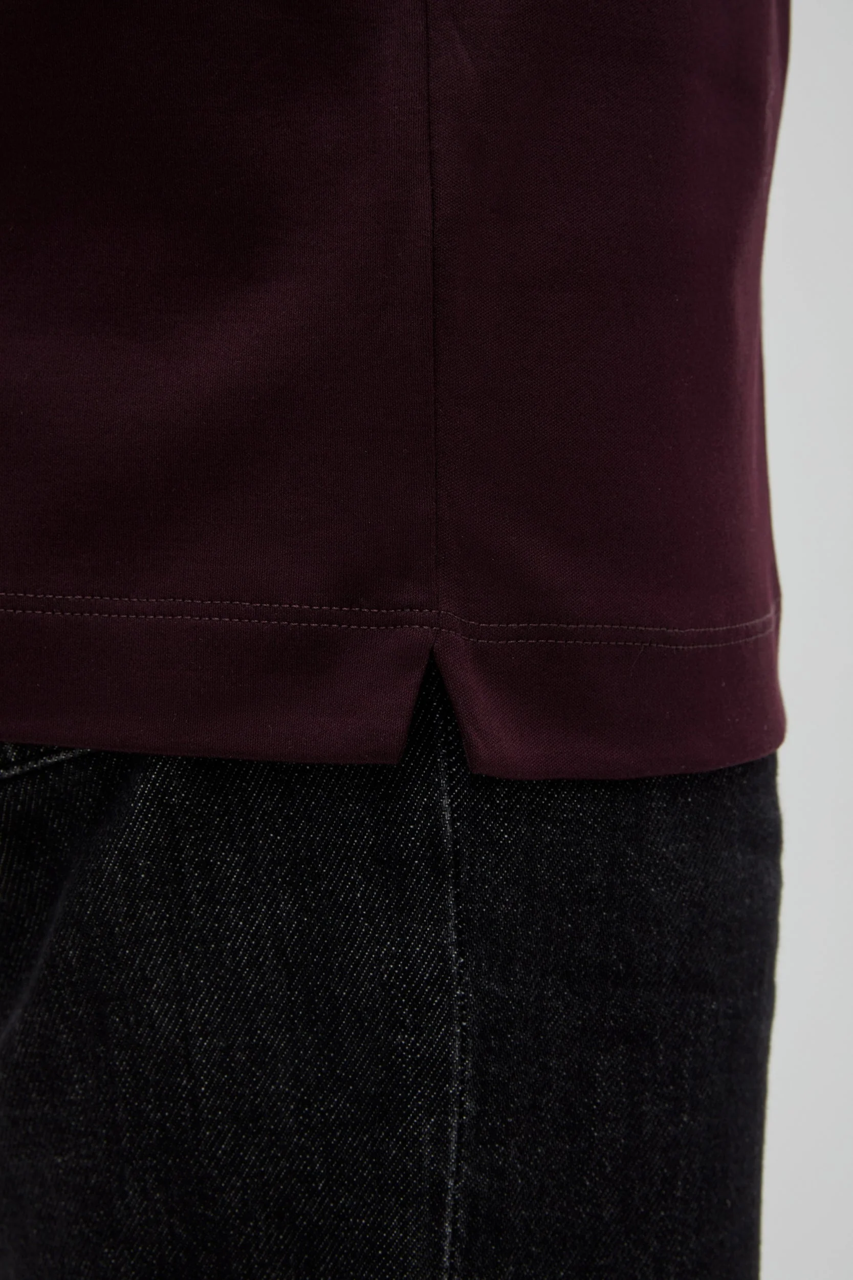 VALENZA - INTERLOCK SUPIMA T-SHIRT BURGUNDY RED - Image 4