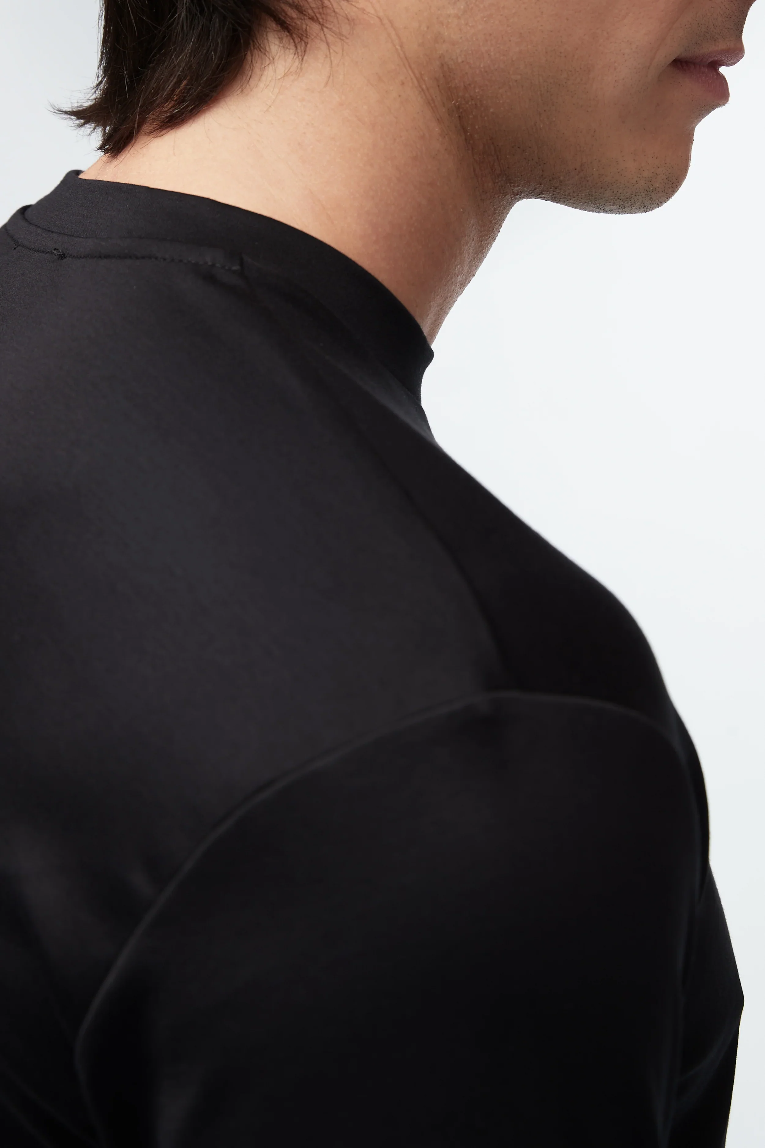 VALENZA - INTERLOCK SUPIMA T-SHIRT LONG SLEEVE BLACK - Image 5
