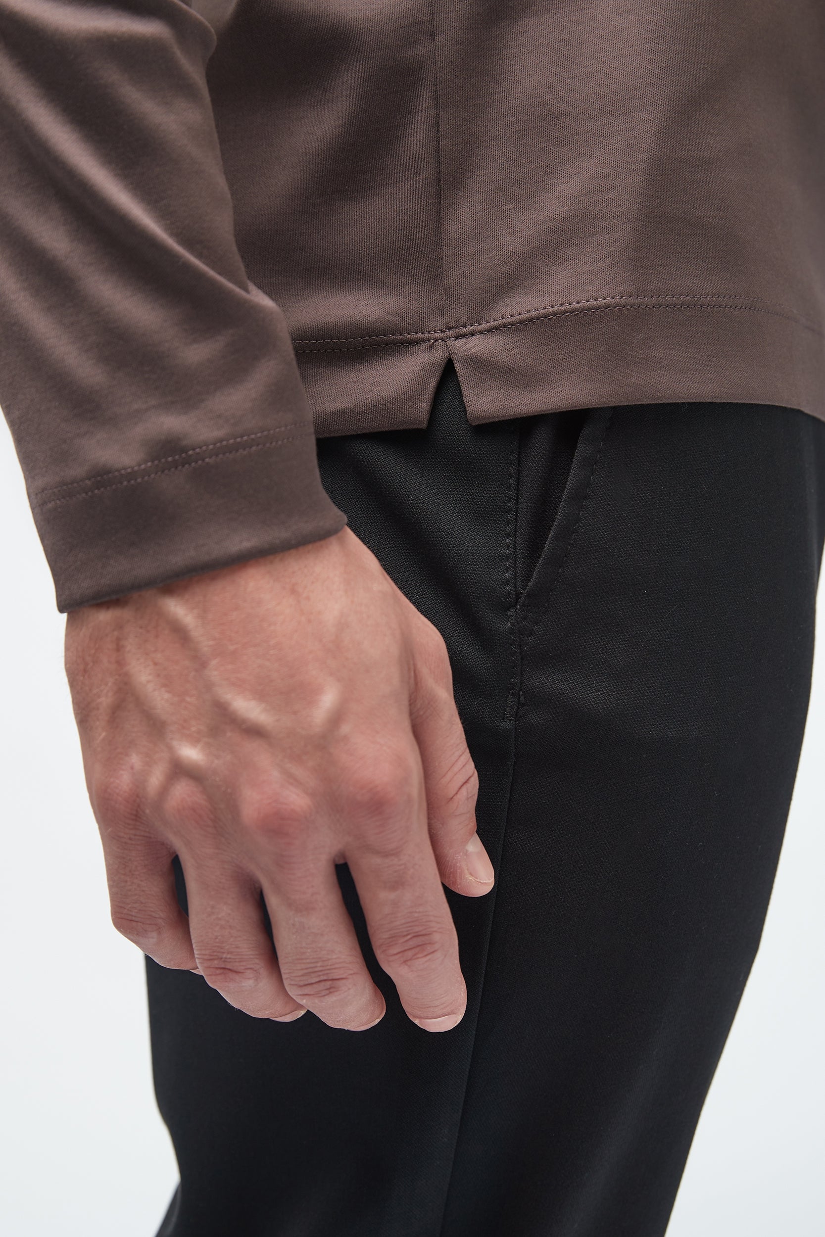 VALENZA - INTERLOCK SUPIMA T-SHIRT LONG SLEEVE EBONY BROWN - Image 3